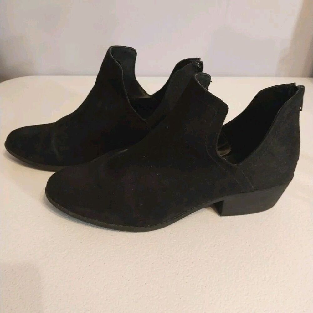 Falls Creek Women's Ankle Booties Sz 9 Black Faux Suede Cutout Western Zip